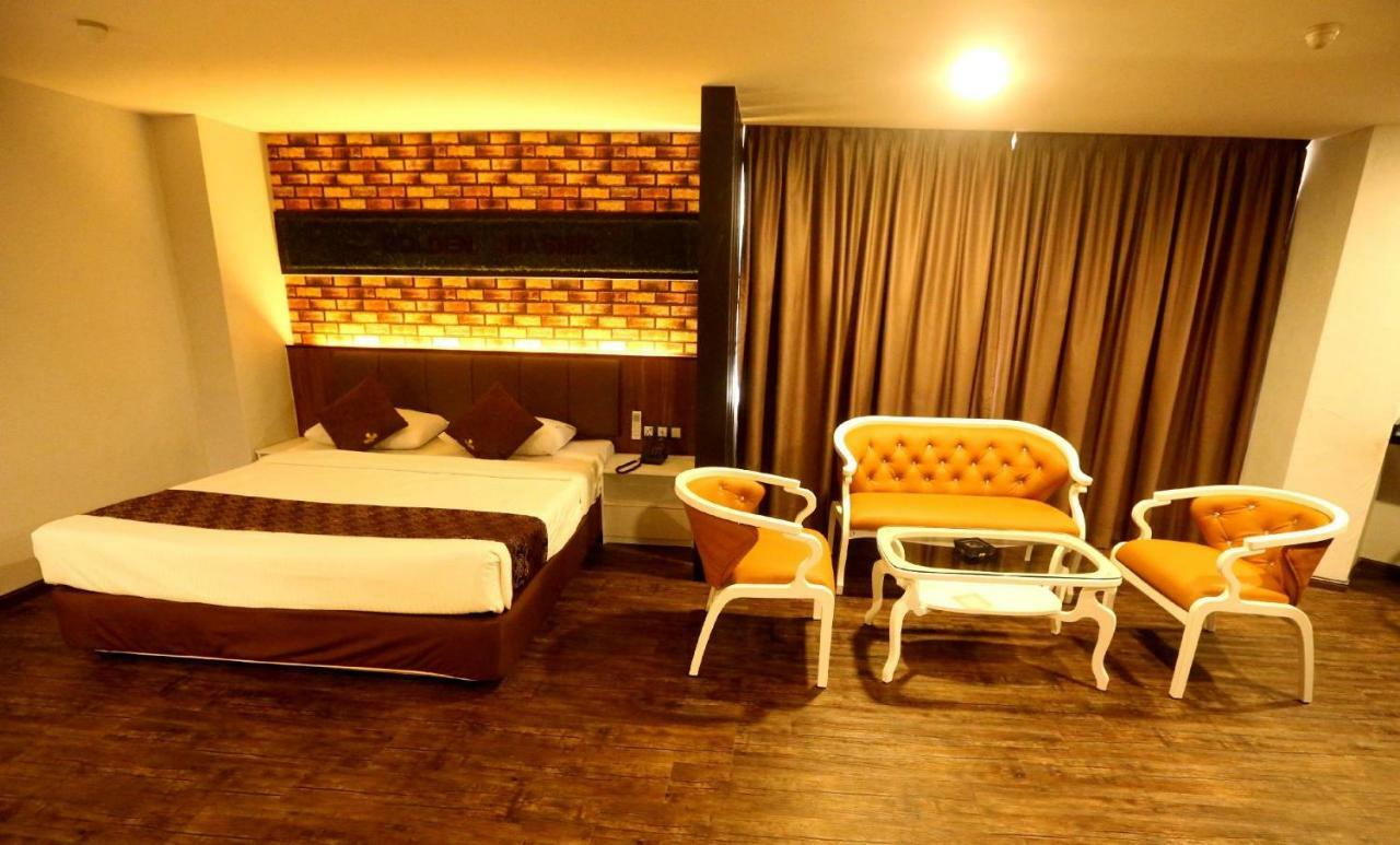 Golden Nasmir Hotel Bukit Mertajam Ngoại thất bức ảnh